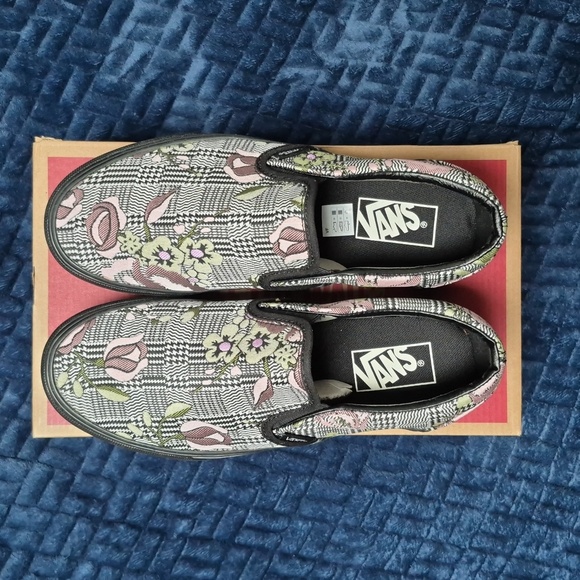 Vans Slip-On Stackform Platform Shoes In Tapestry Floral Black SZ 8 Women, New - Picture 5 of 15